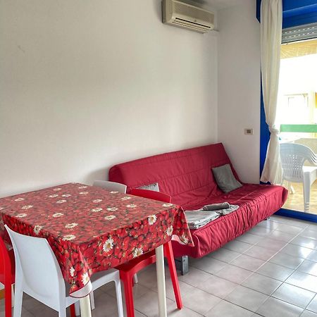 Grazioso Appartamento N 76 A 100Mt Dal Mare Бибионе Екстериор снимка