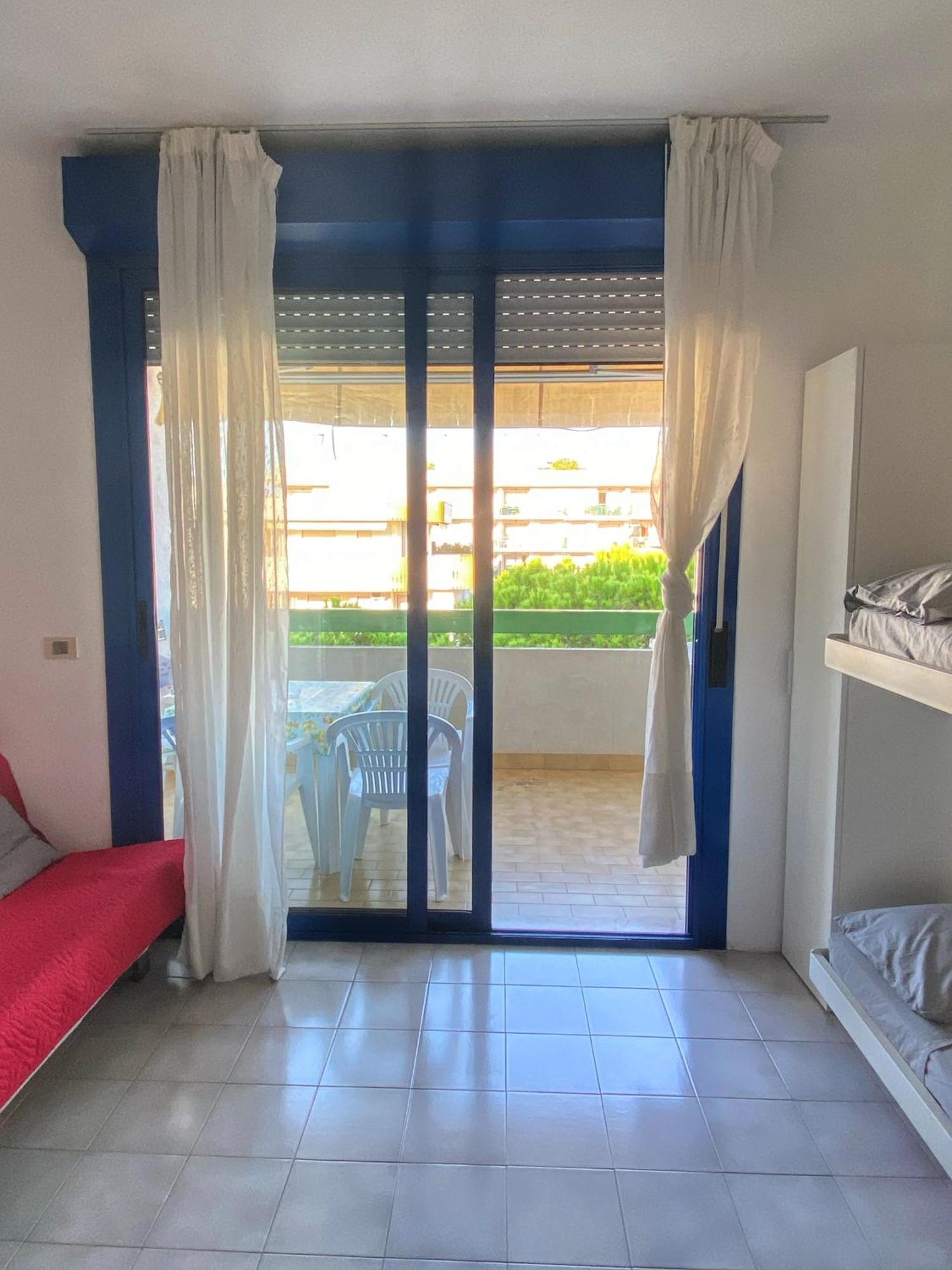 Grazioso Appartamento N 76 A 100Mt Dal Mare Бибионе Екстериор снимка